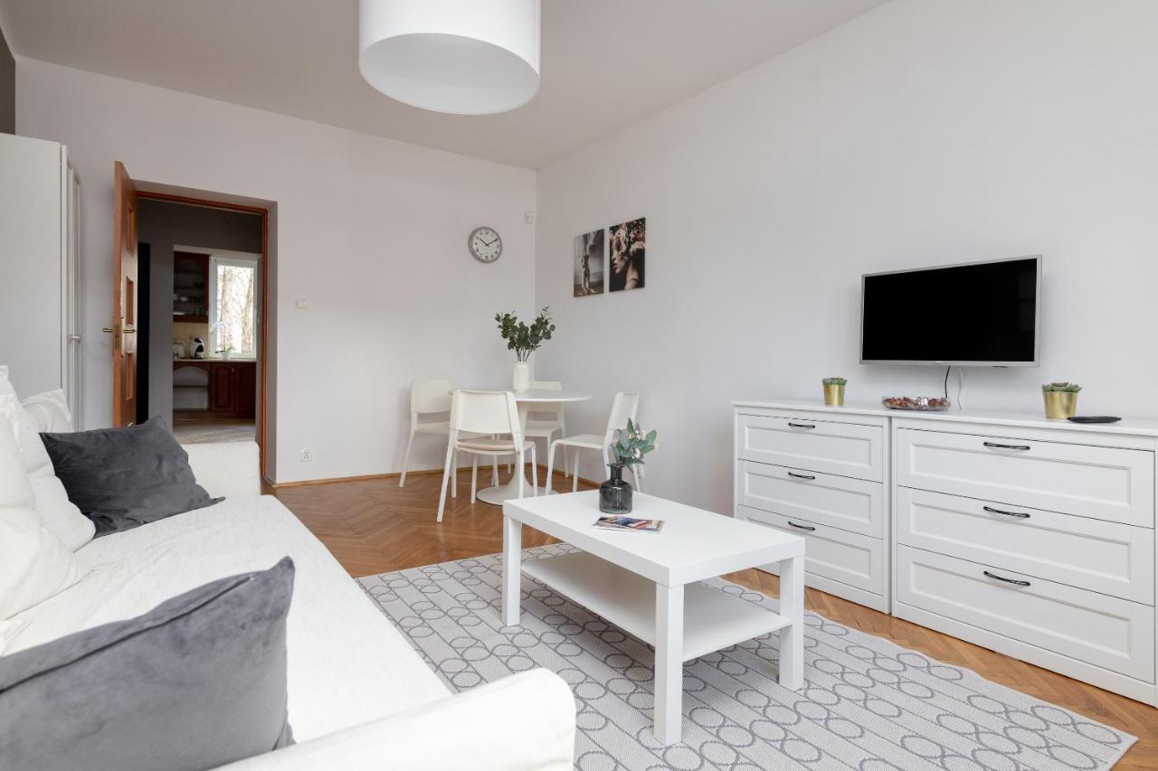 Apartment Saska Kepa Modern Warschau